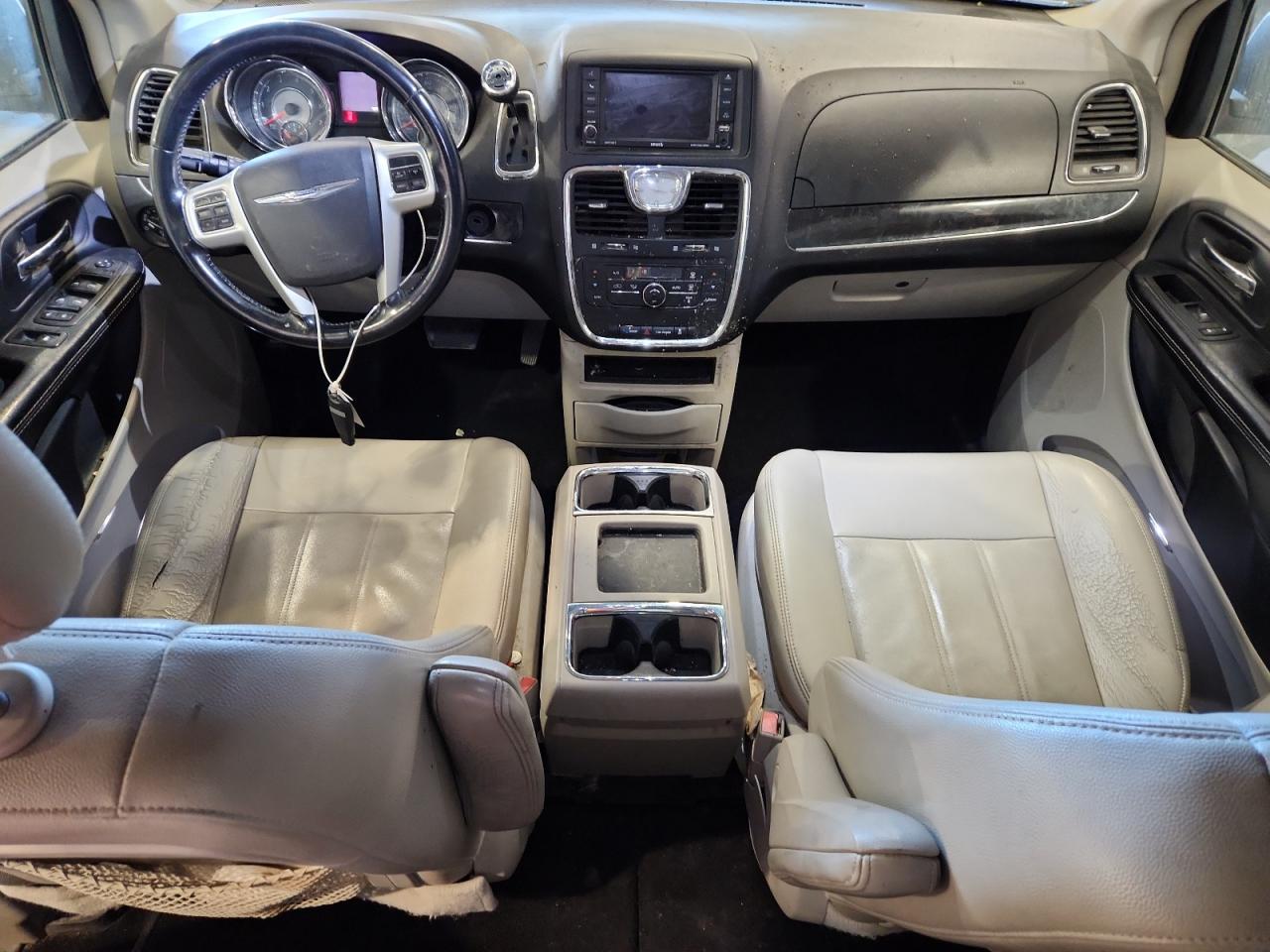 CHRYSLER TOWN & COUNTRY TOURING