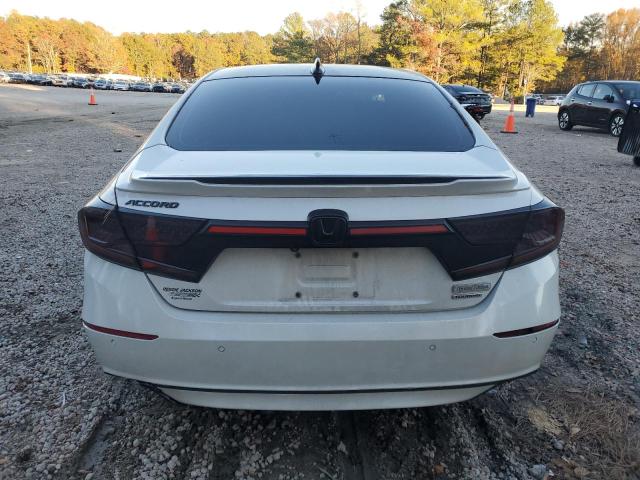 2018 HONDA ACCORD TOU - 1HGCV1F96JA144143