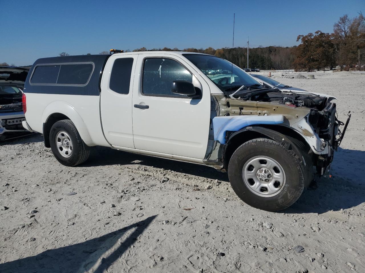 NISSAN FRONTIER S