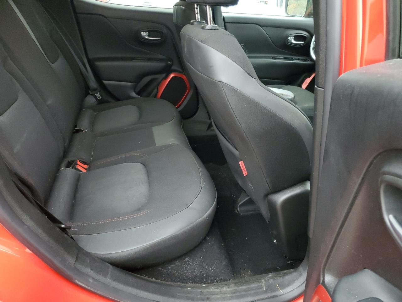 JEEP RENEGADE TRAILHAWK