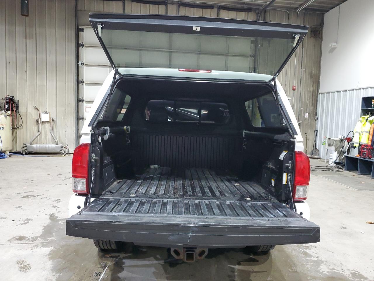 TOYOTA TACOMA DOUBLE CAB