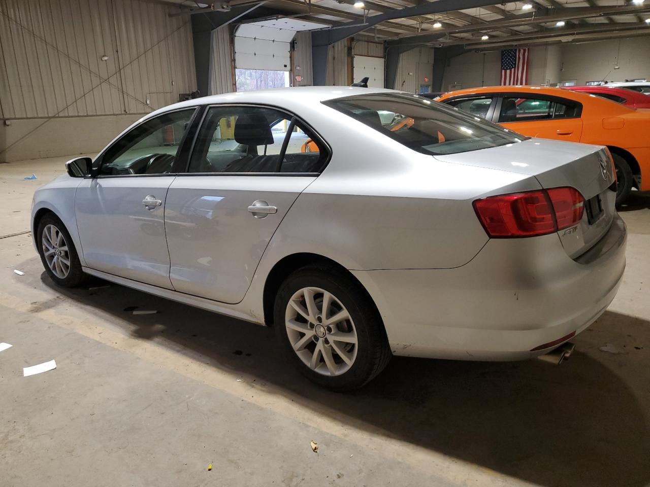VOLKSWAGEN JETTA SE