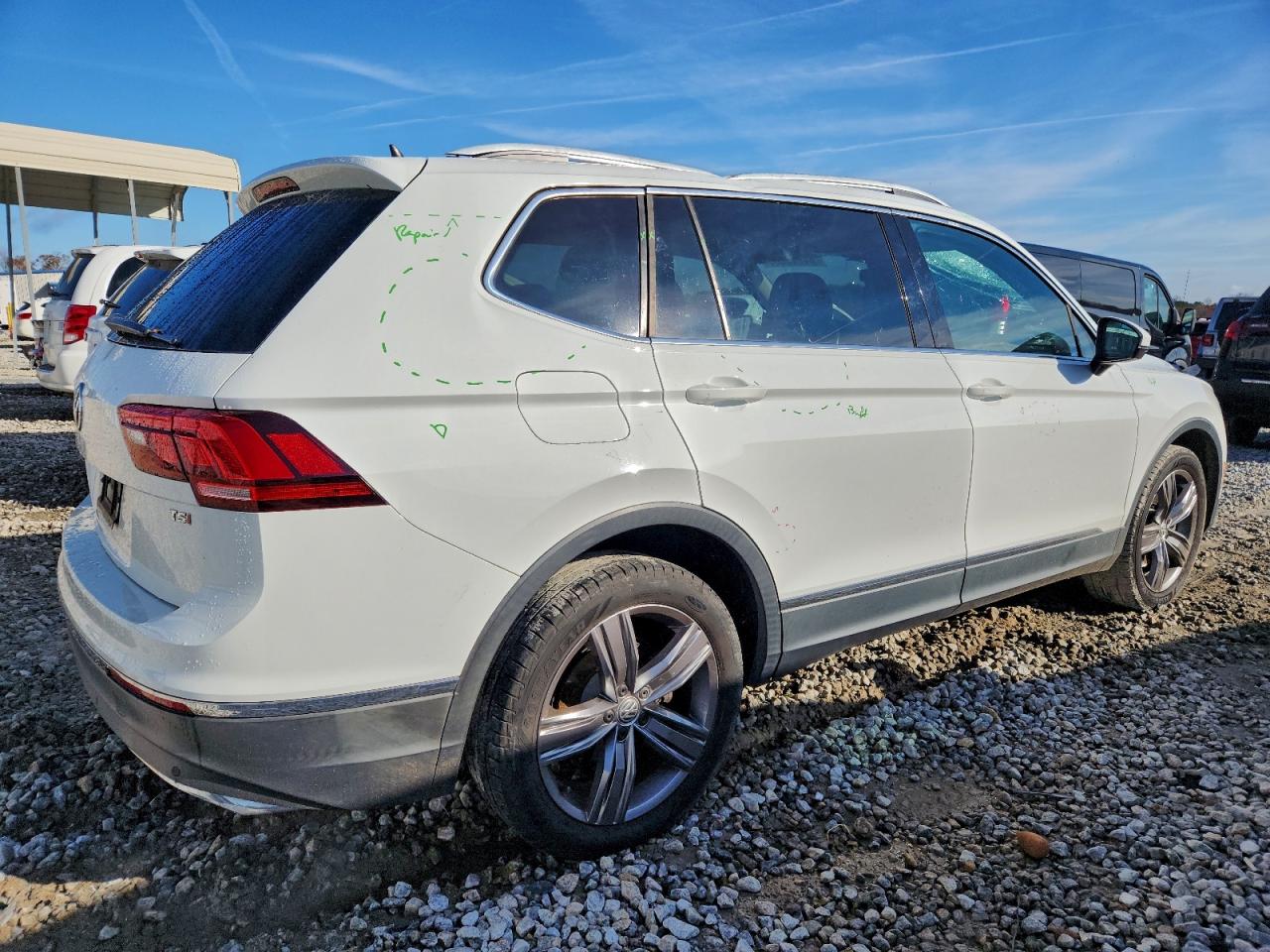 VOLKSWAGEN TIGUAN SEL PREMIUM