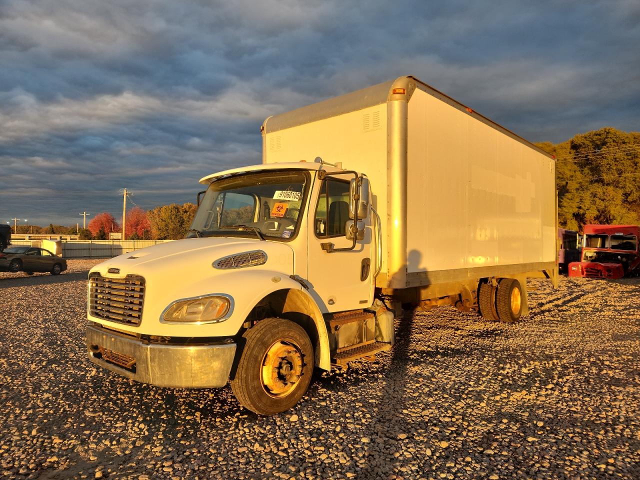 Lot #3283830422 2011 FREIGHTLINER M2