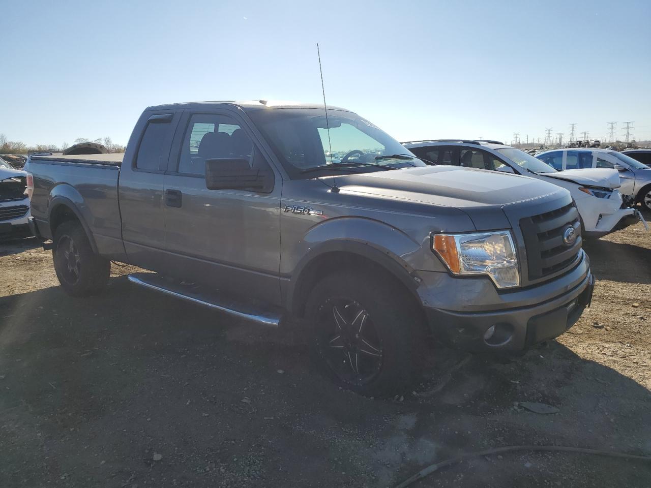 FORD F-150 SUPER CAB