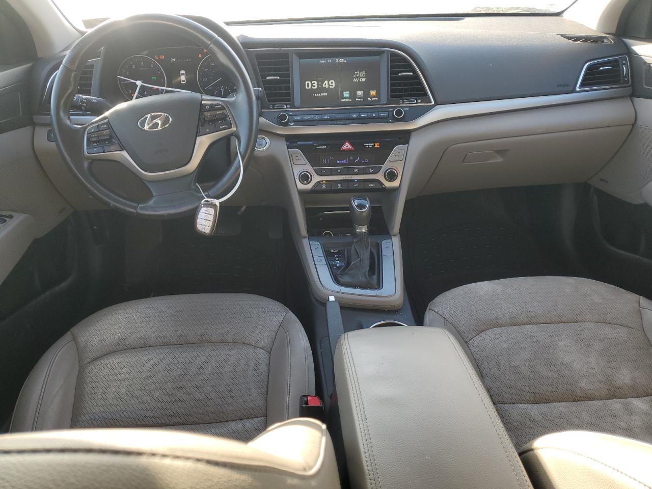 Lot #3304559474 2017 HYUNDAI ELANTRA SE