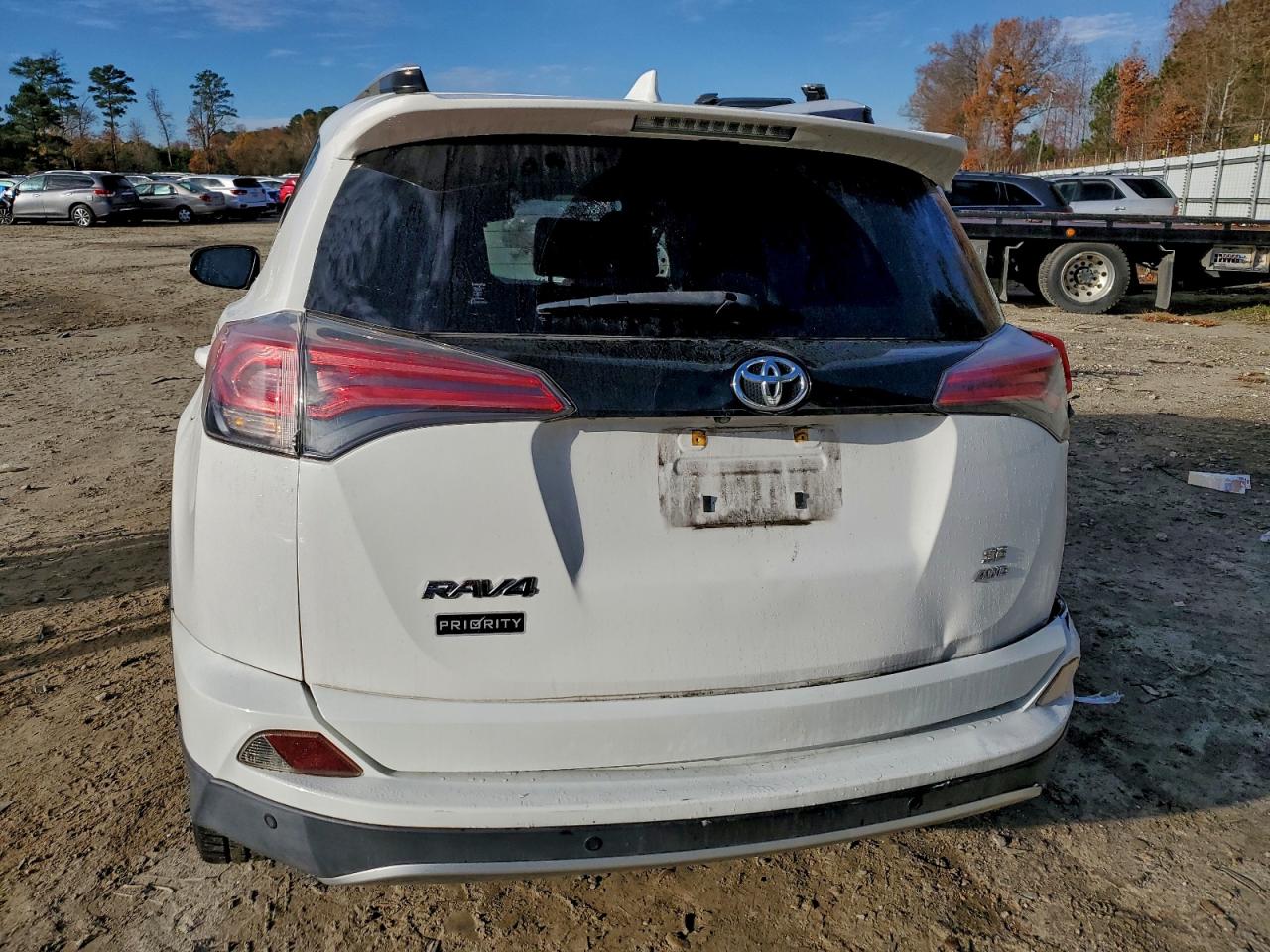 TOYOTA RAV4 SE