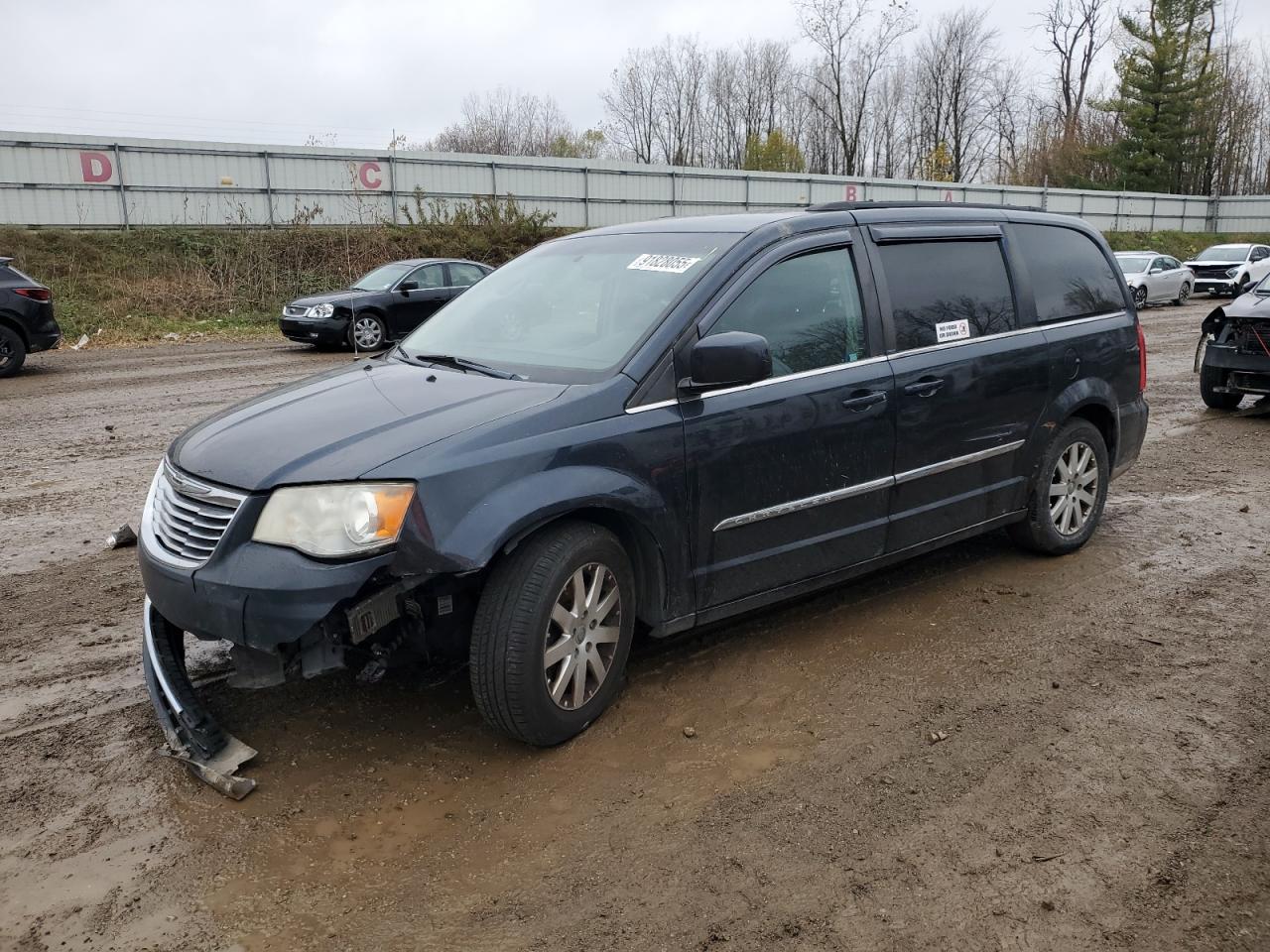 CHRYSLER TOWN & COUNTRY TOURING