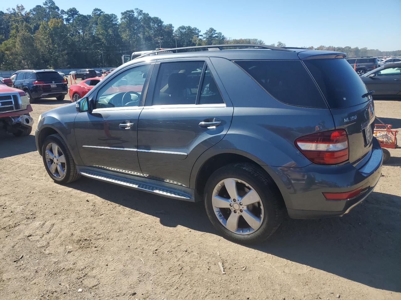 MERCEDES-BENZ M-CLASS 350