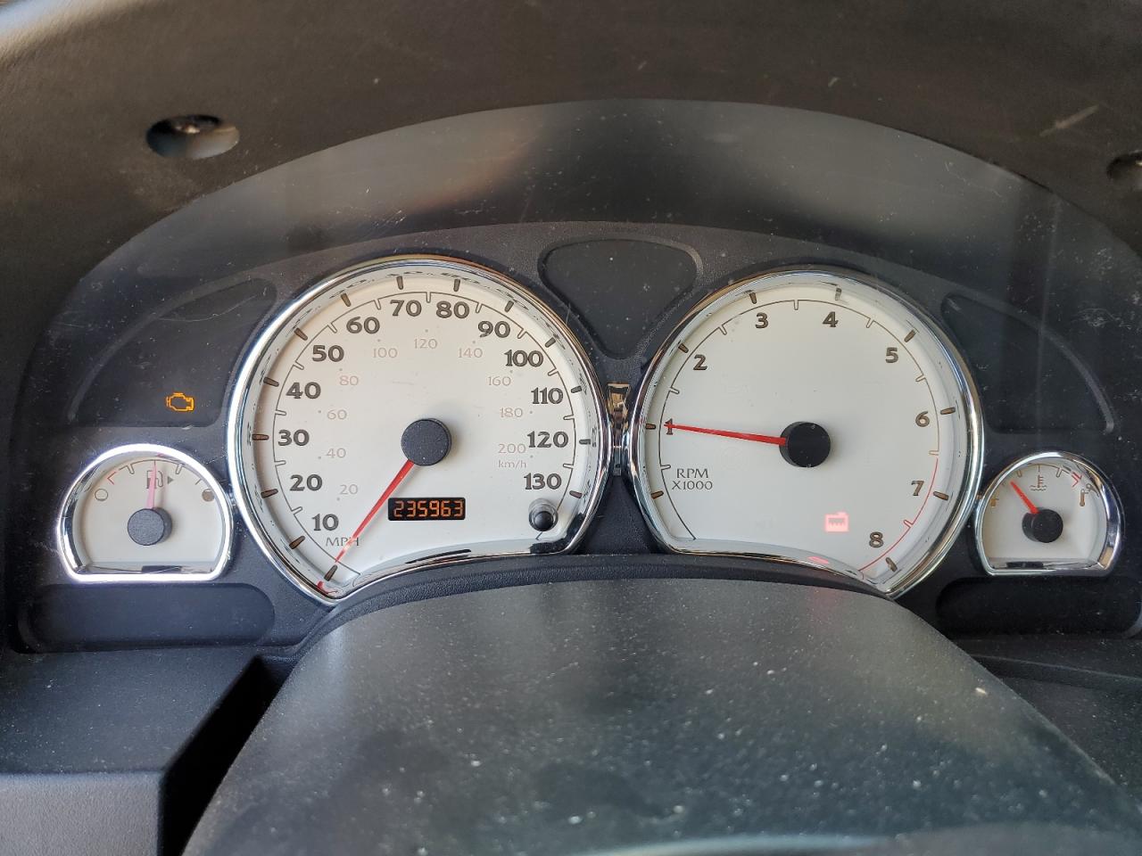 Lot #3301791398 2006 SATURN VUE