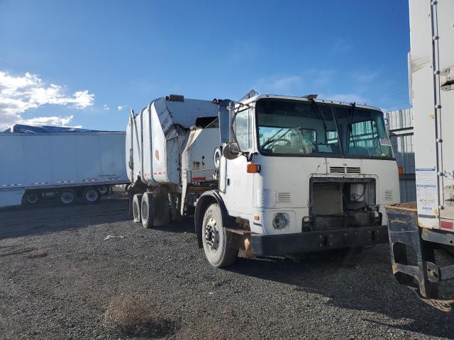 AUTOCAR LLC XPEDITOR