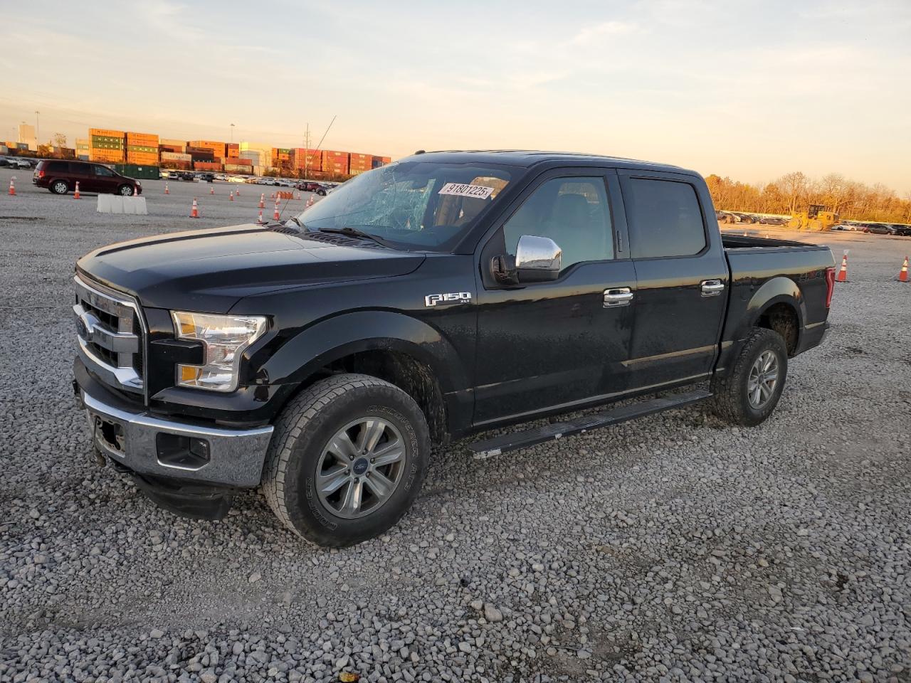 FORD F-150 SUPERCREW