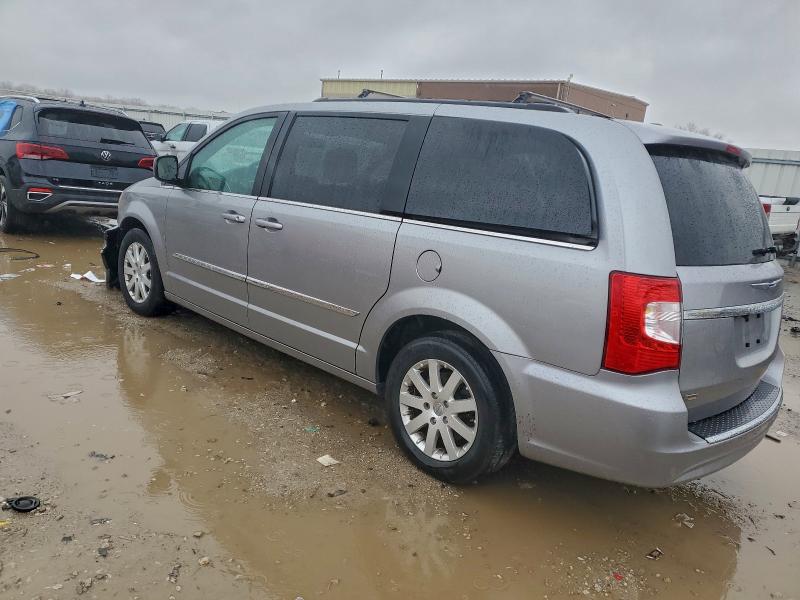 2016 CHRYSLER TOWN & COU #3302769340