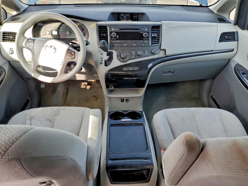 2011 TOYOTA SIENNA LE #3301803327