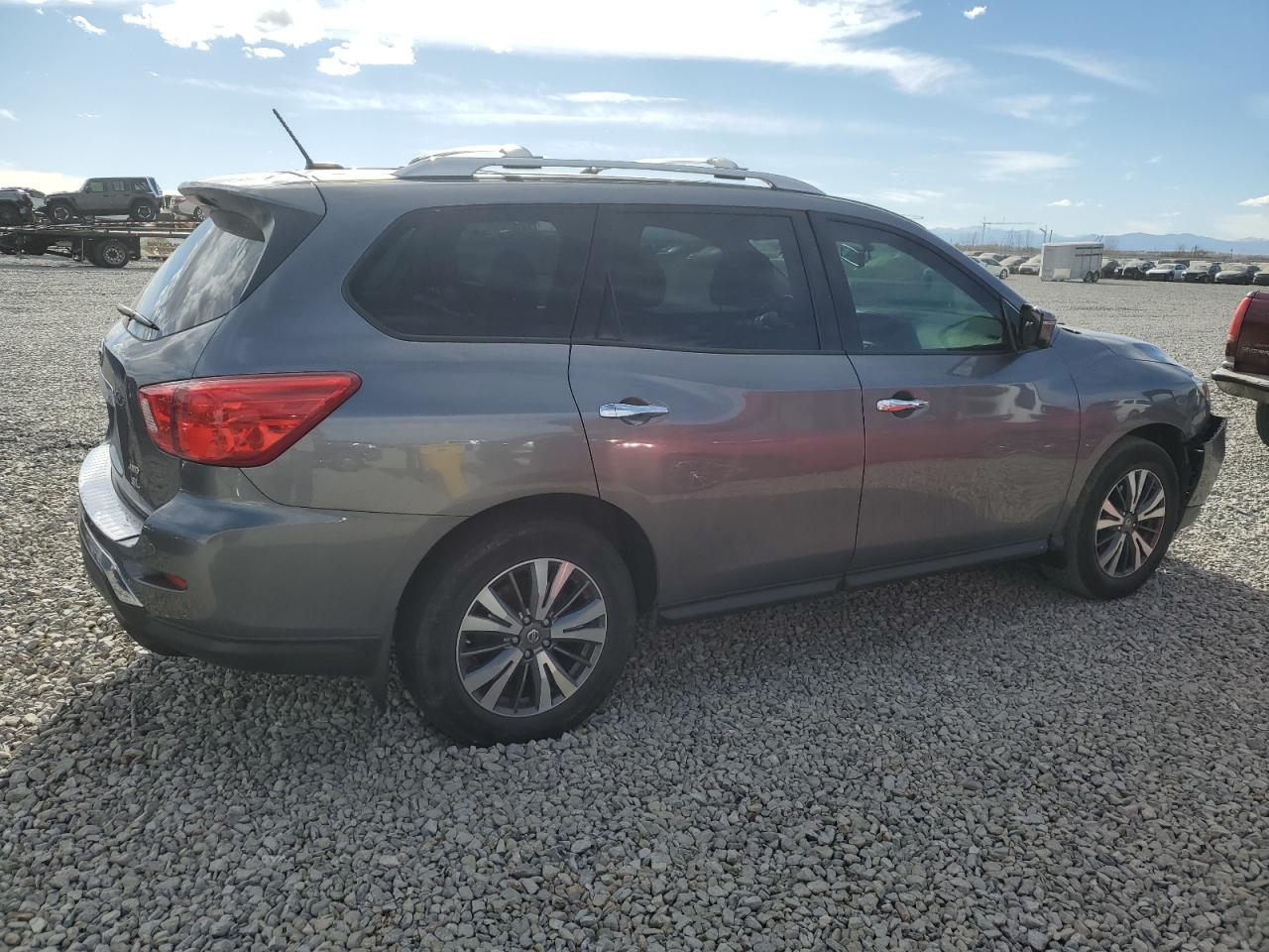 NISSAN PATHFINDER S