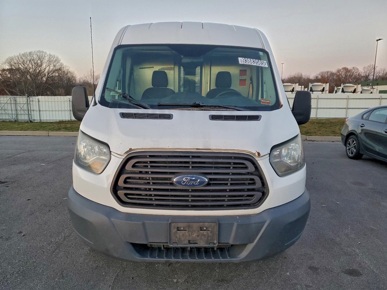 FORD TRANSIT T-250