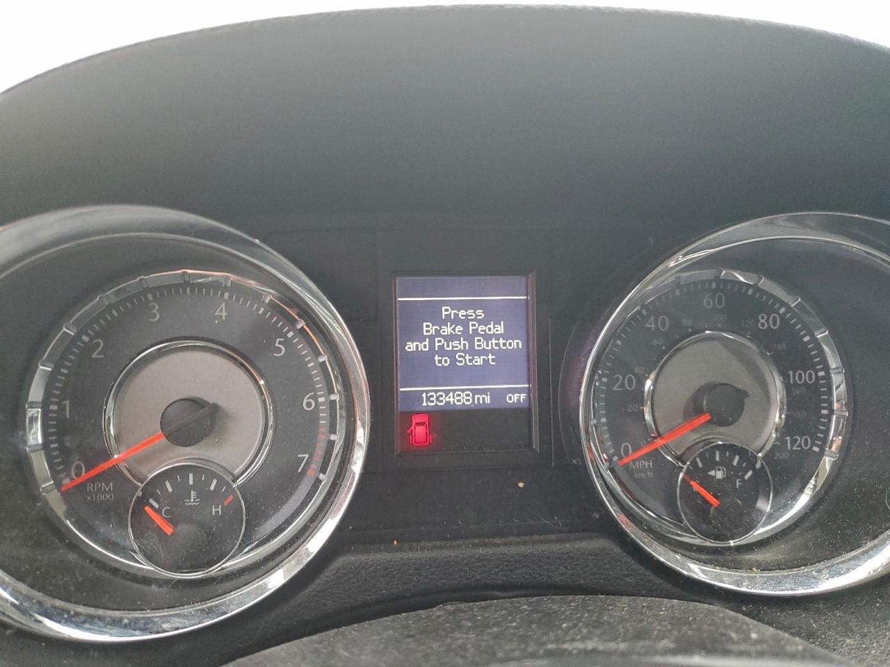 CHRYSLER TOWN & COUNTRY LIMITED PLATINUM