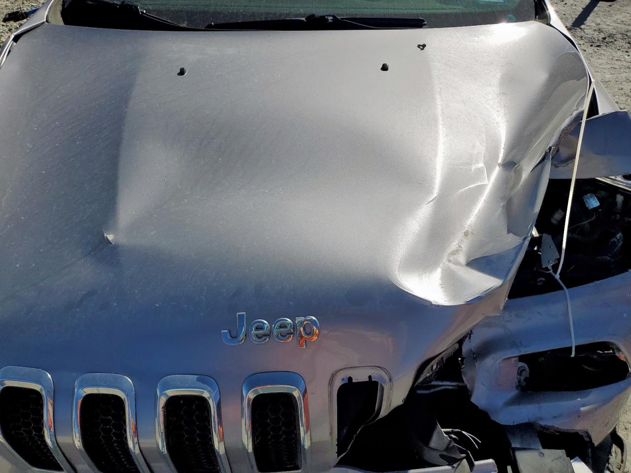 JEEP GRAND CHEROKEE LATITUDE PLUS