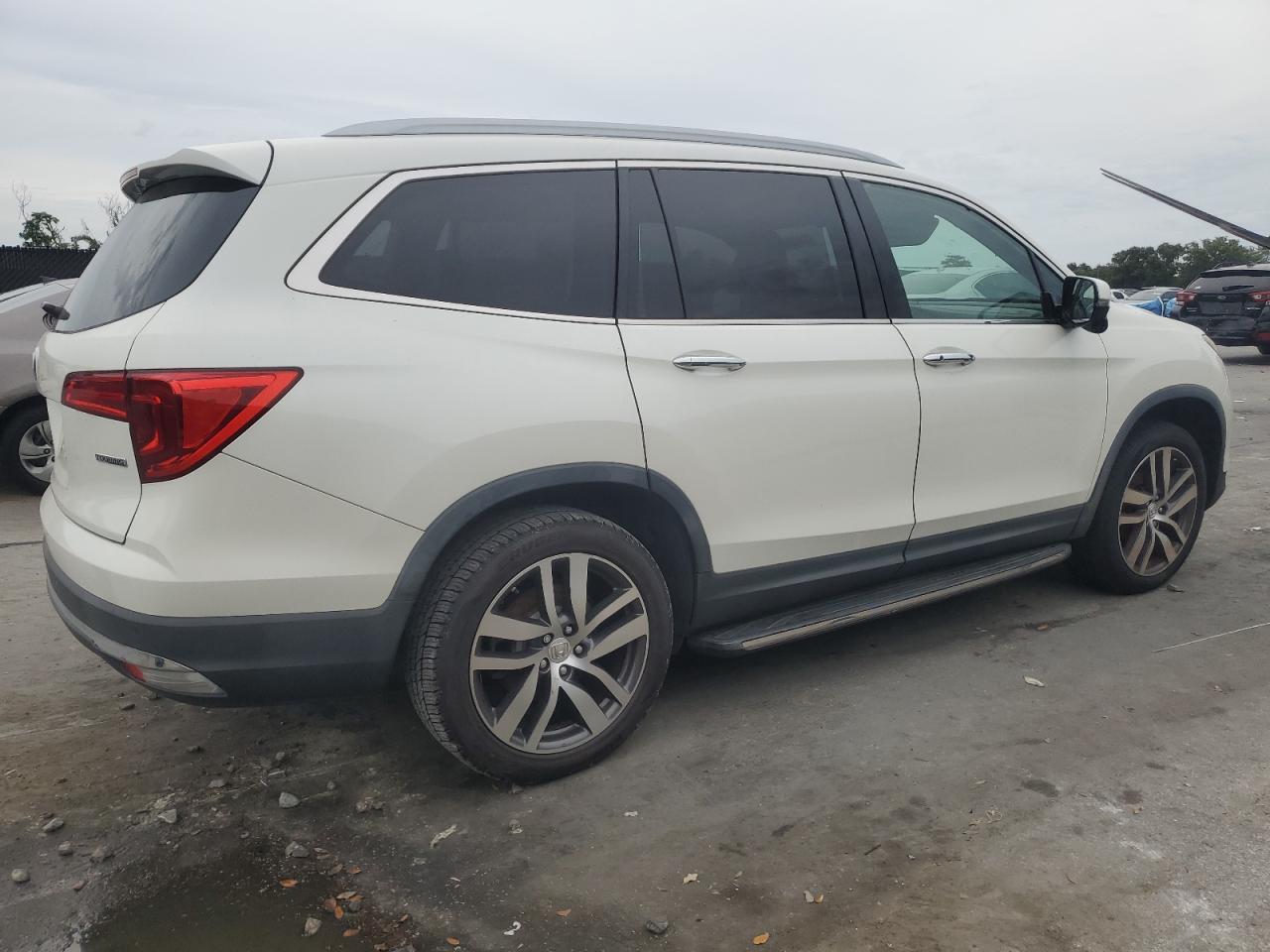 HONDA PILOT TOURING
