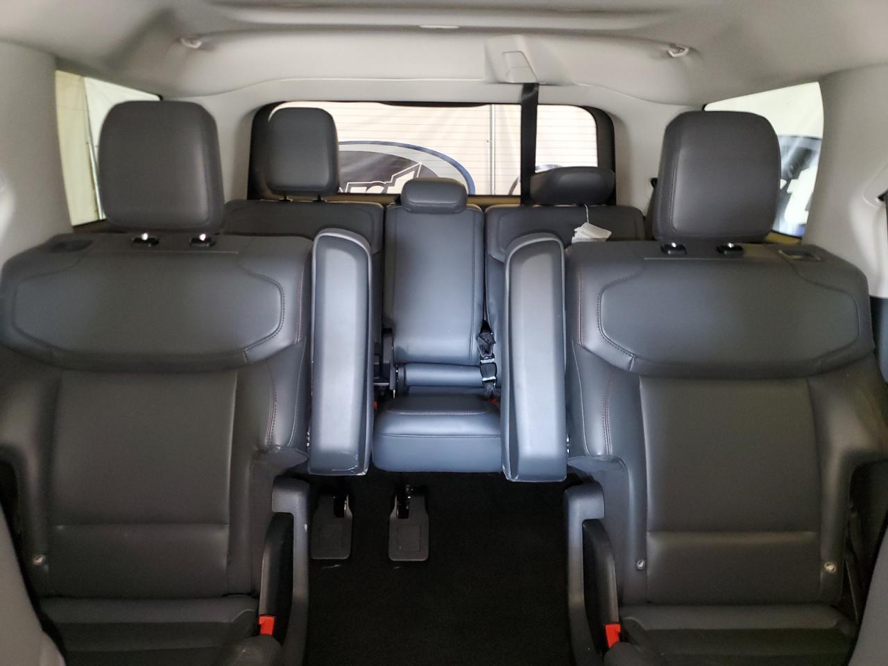 FORD EXPEDITION ACTIVE