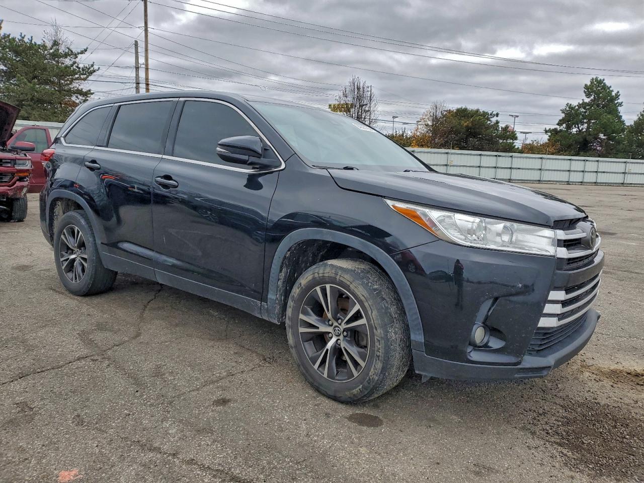 TOYOTA HIGHLANDER LE