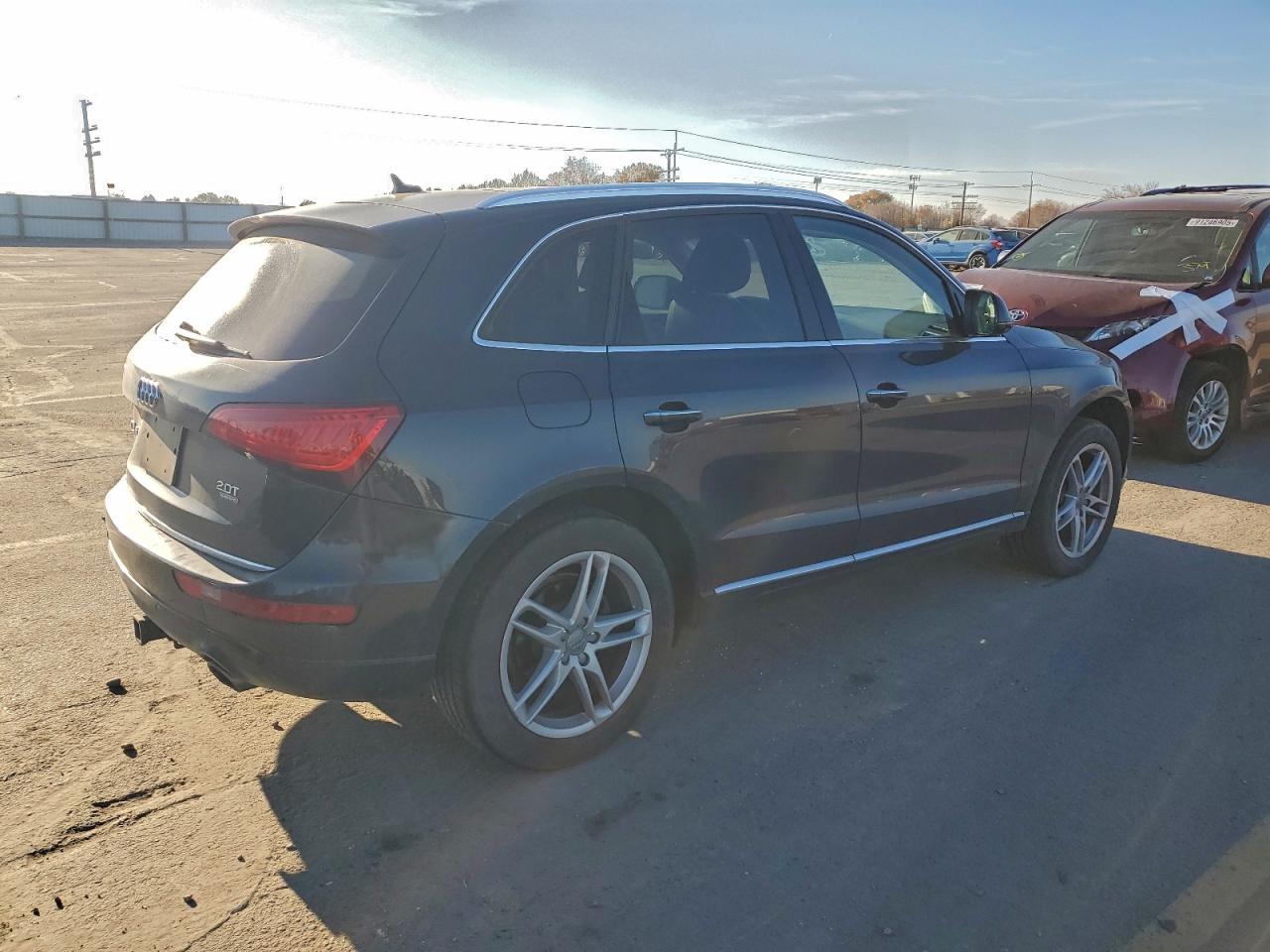 AUDI Q5 PREMIUM PLUS