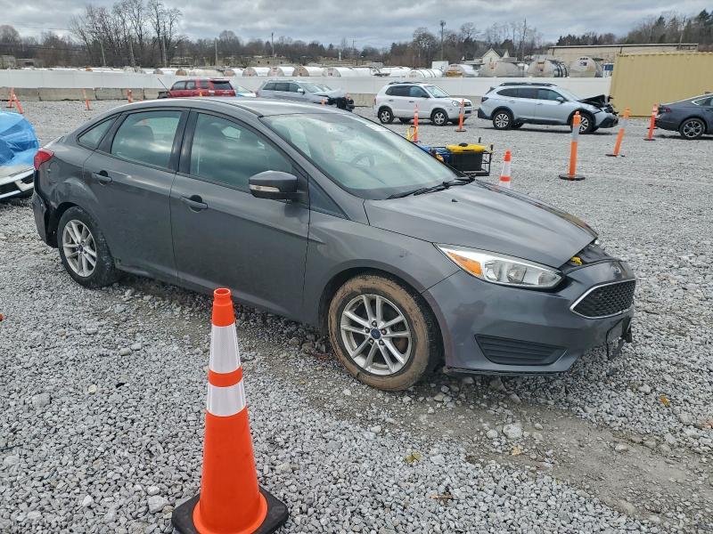 2015 FORD FOCUS SE #3304012723