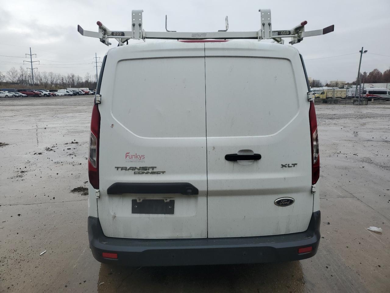 FORD TRANSIT CONNECT XLT