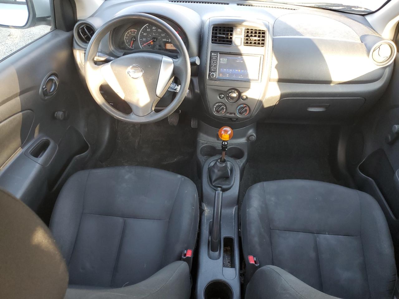 Lot #3302799965 2019 NISSAN VERSA S