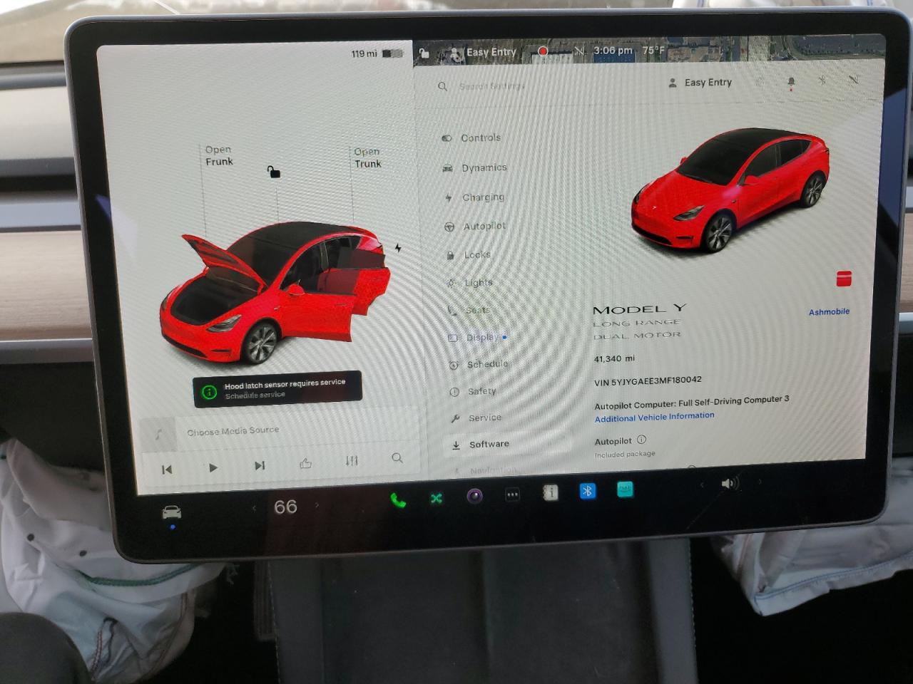 TESLA MODEL Y