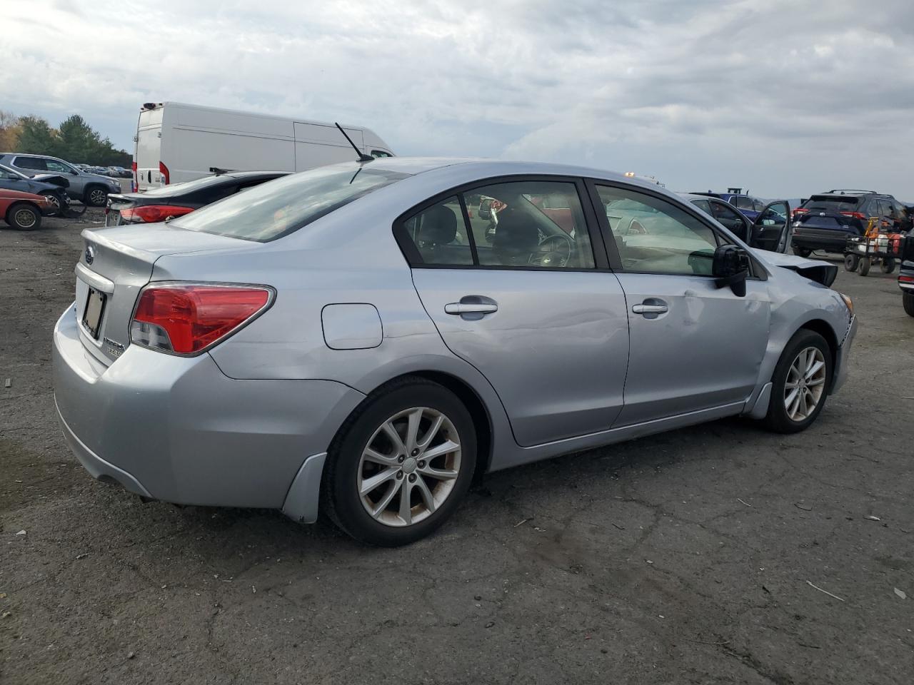 SUBARU IMPREZA PREMIUM