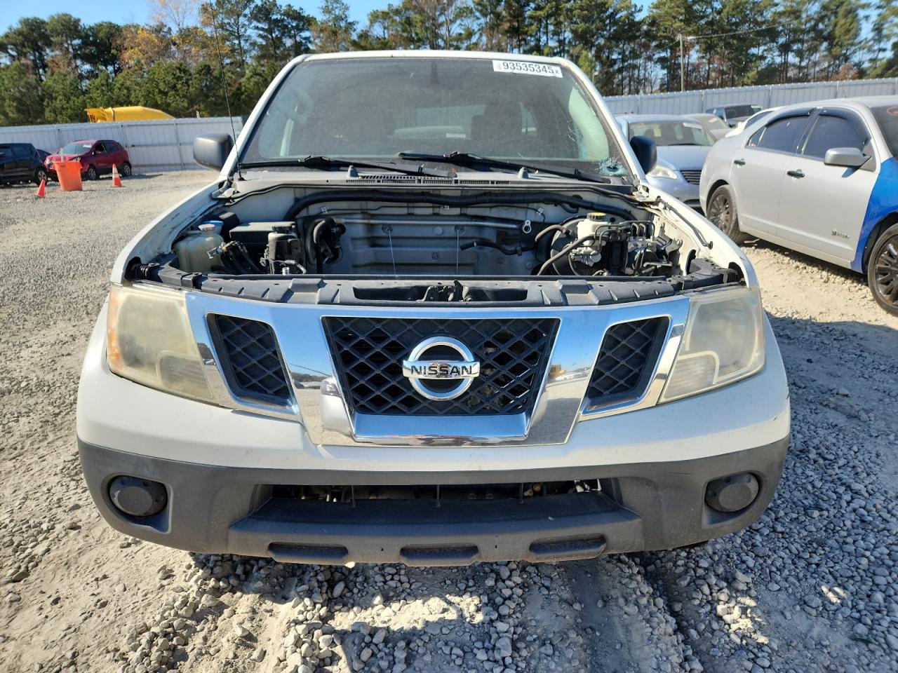 NISSAN FRONTIER S