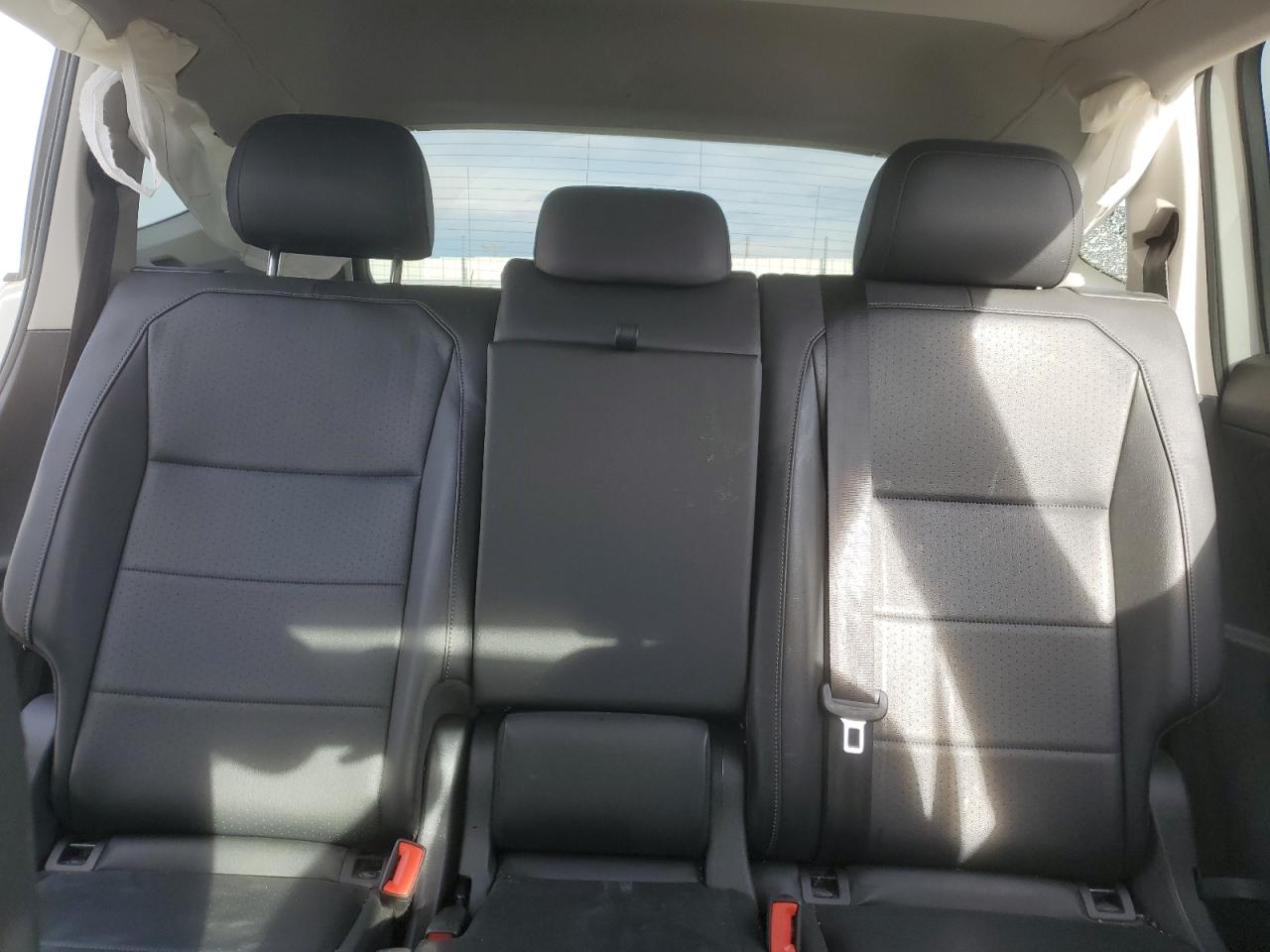 VOLKSWAGEN TIGUAN SE