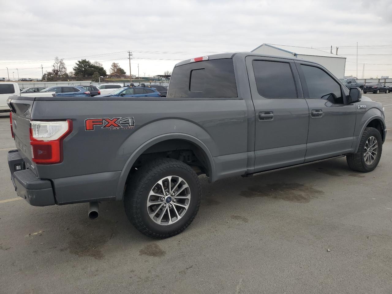 FORD F-150 SUPERCREW