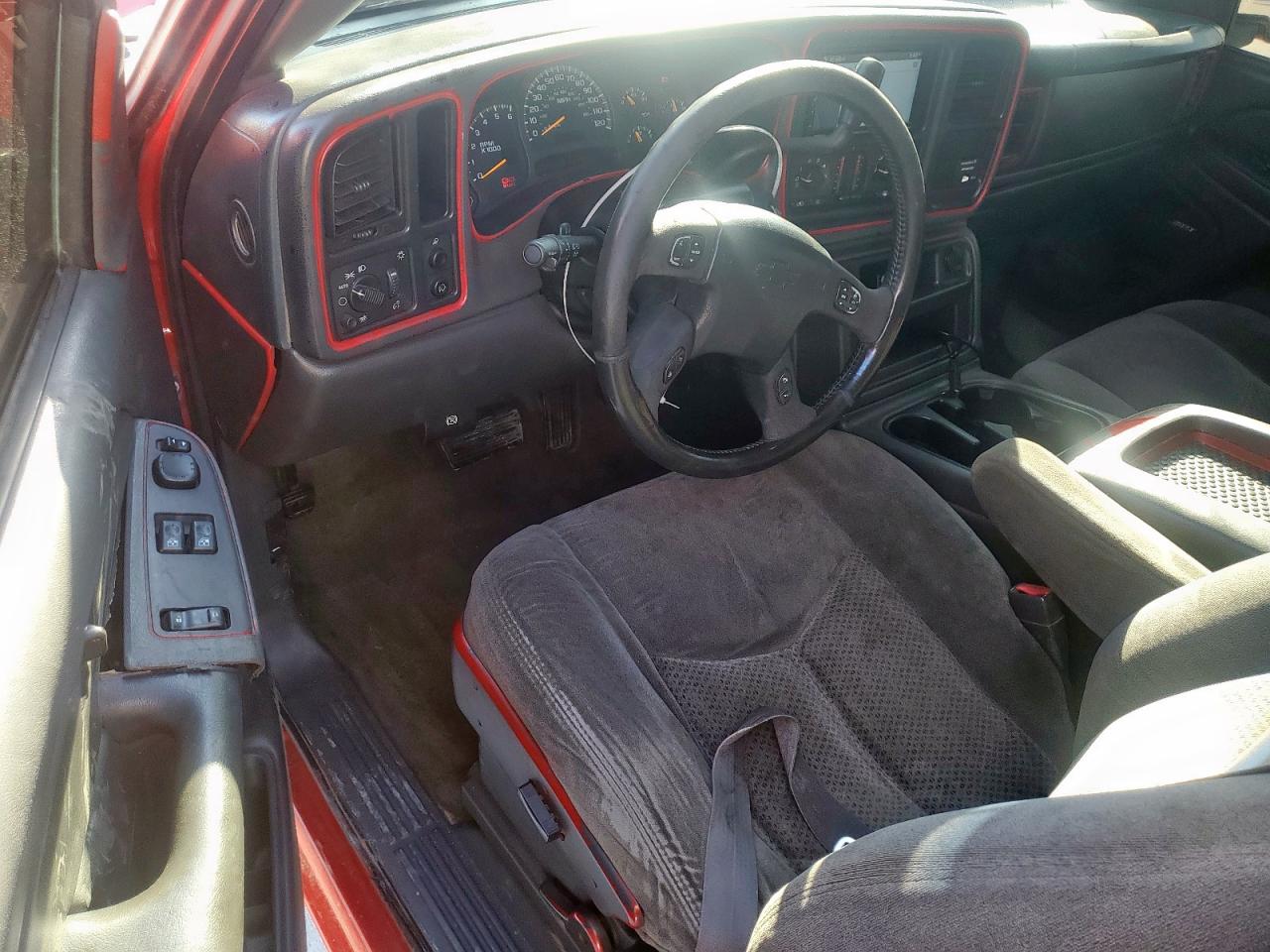 Lot #3287503007 2004 CHEVROLET SILVERADO