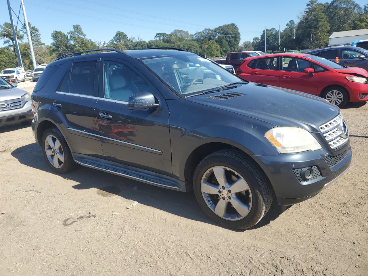 MERCEDES-BENZ M-CLASS 350