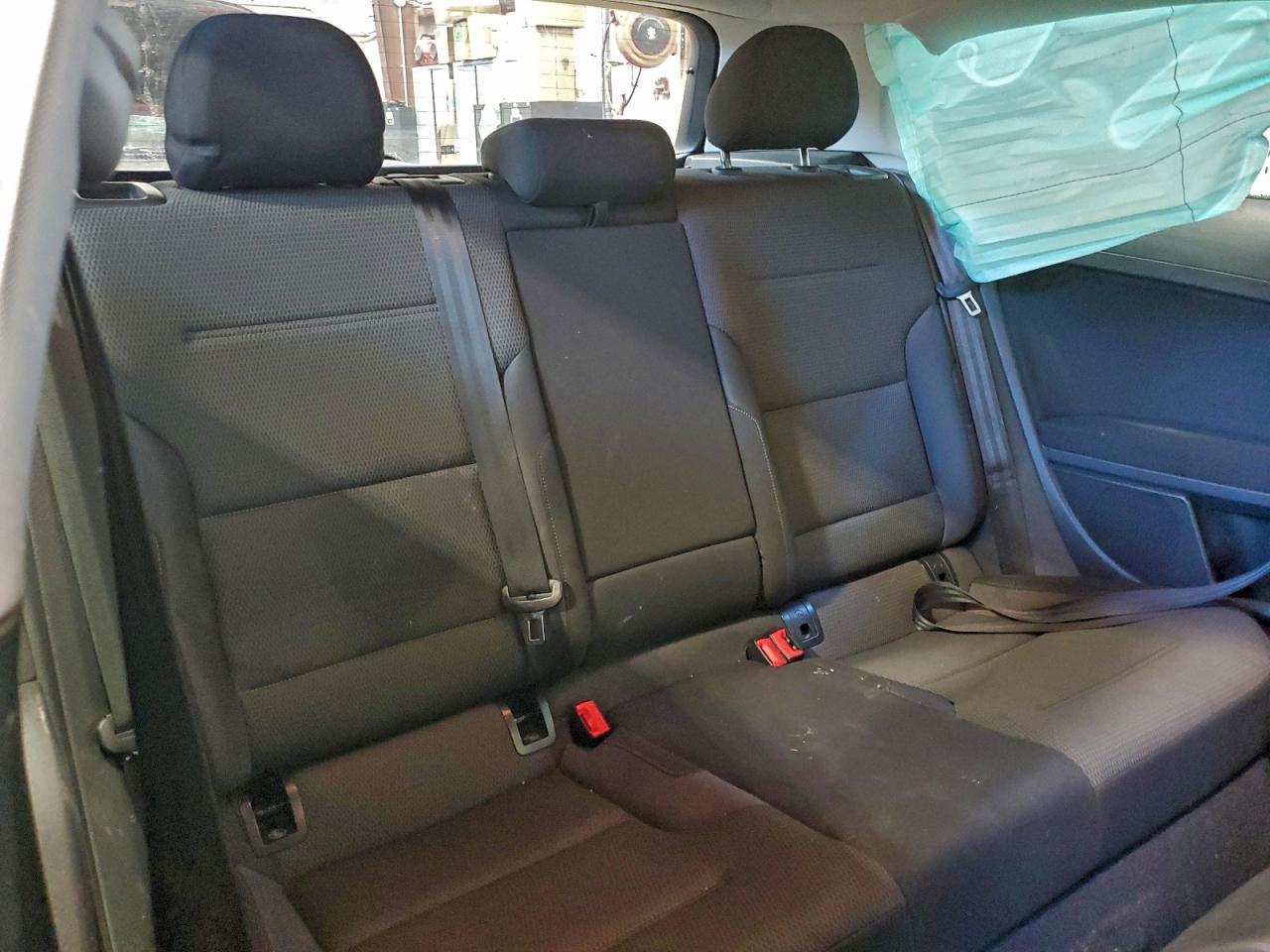 VOLKSWAGEN GOLF TRENDLINE