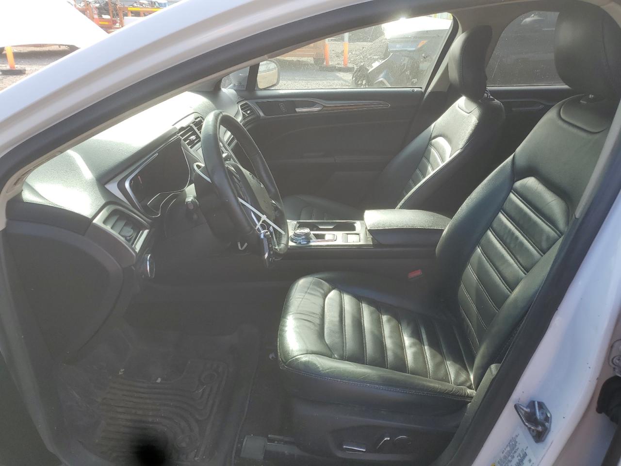 FORD FUSION SE HYBRID