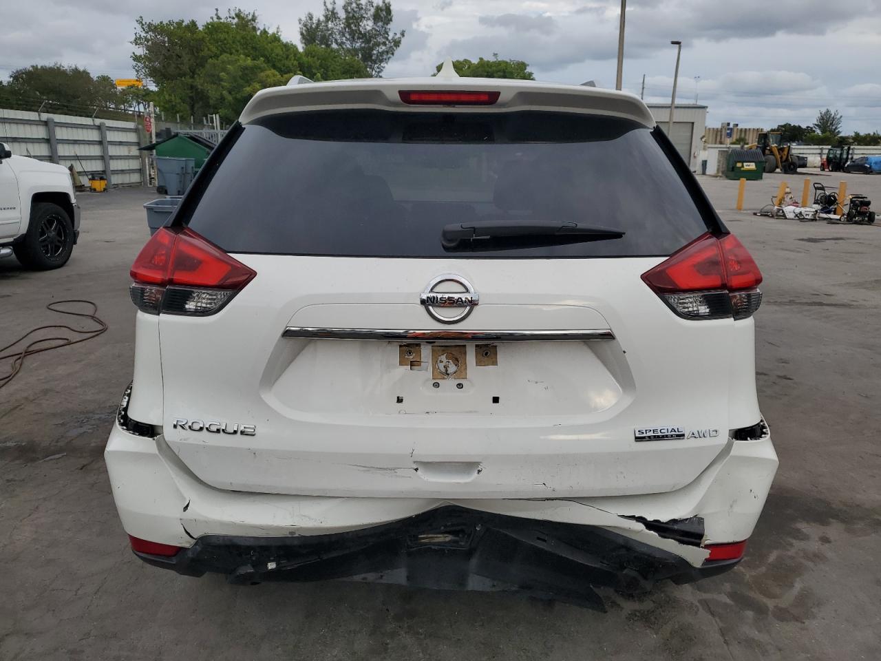 Lot #3301803347 2020 NISSAN ROGUE S