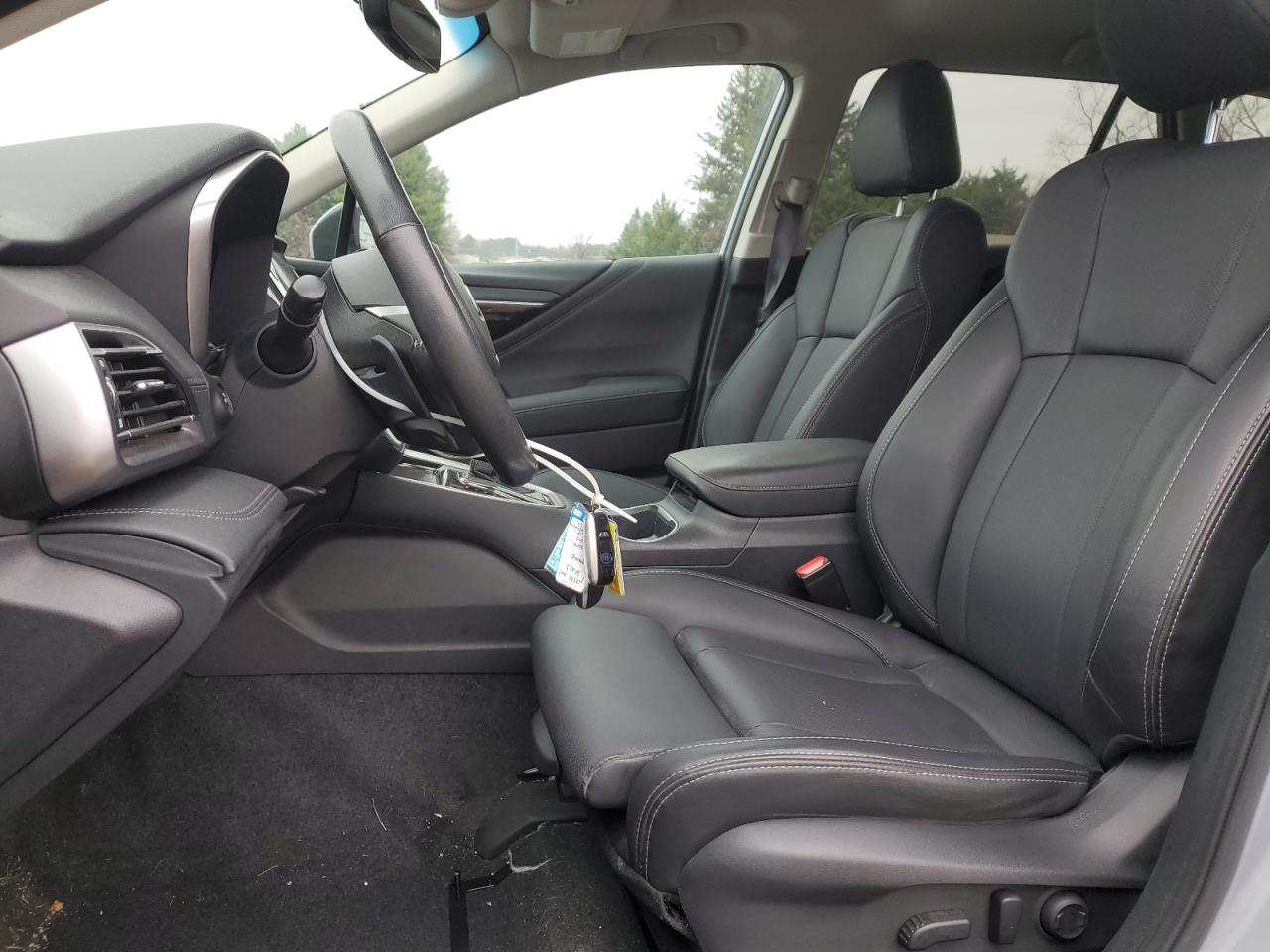 SUBARU OUTBACK LIMITED