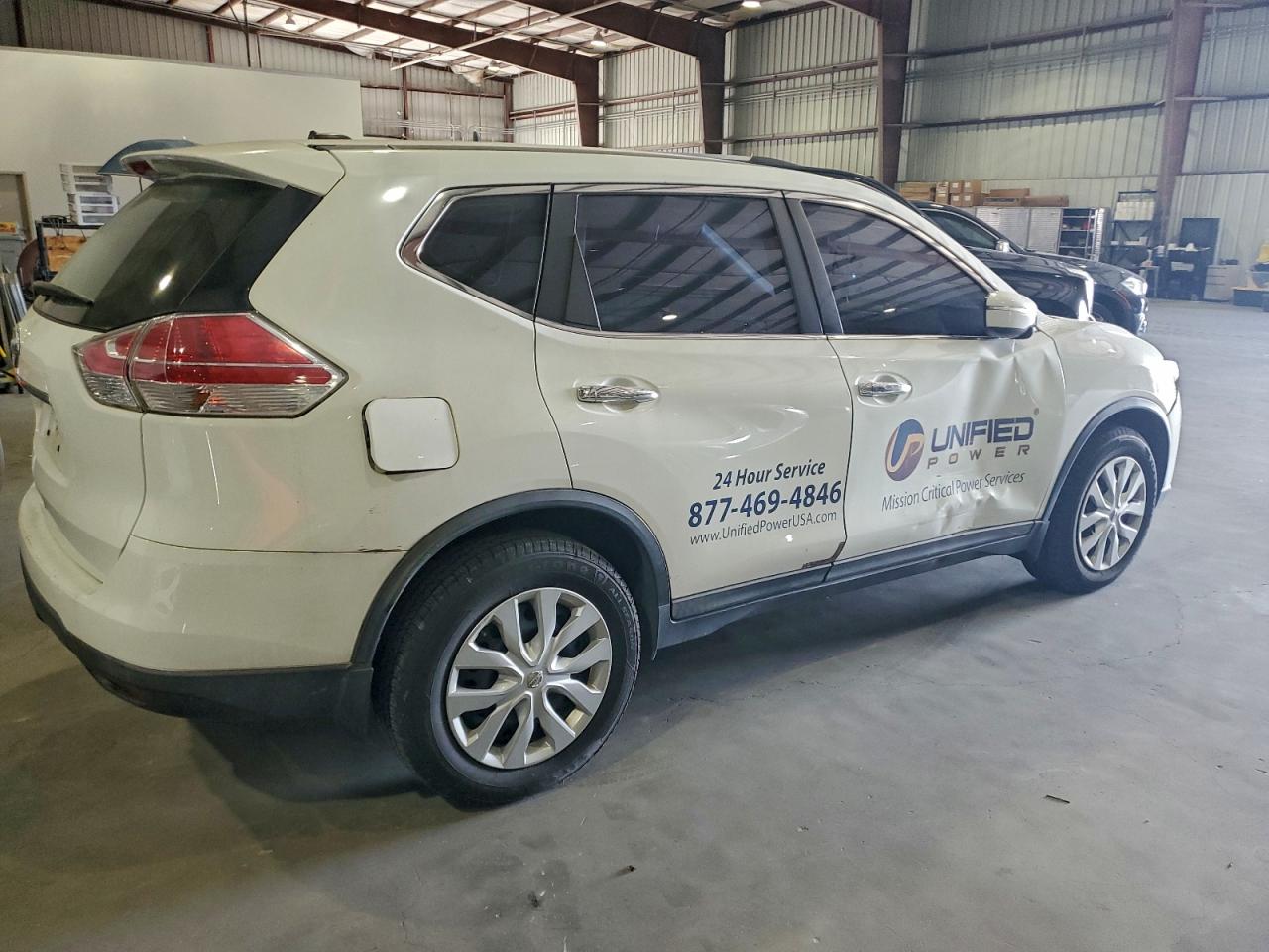 Lot #3303659937 2015 NISSAN ROGUE S