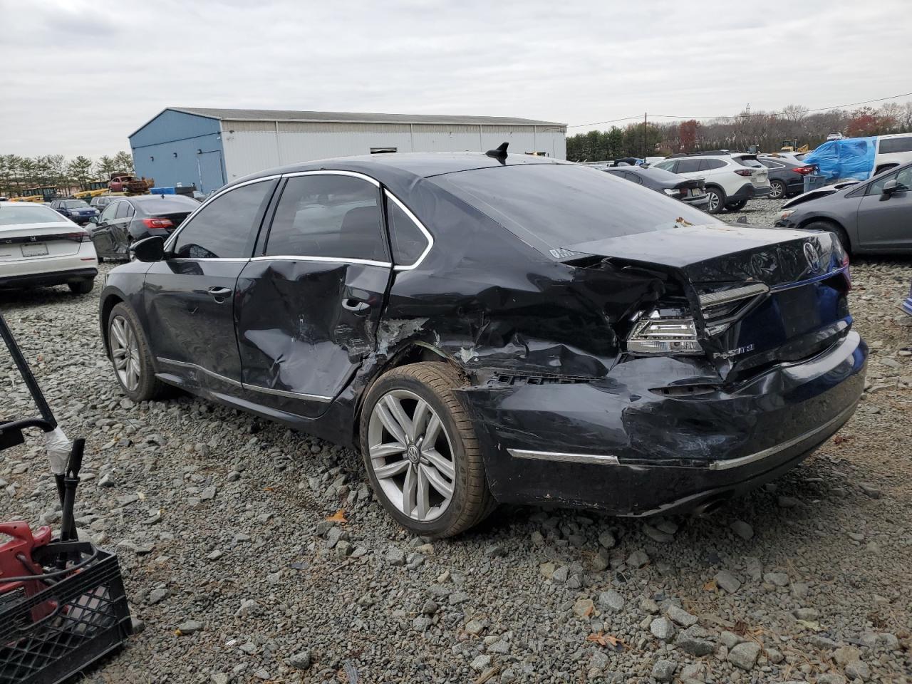 VOLKSWAGEN PASSAT SE