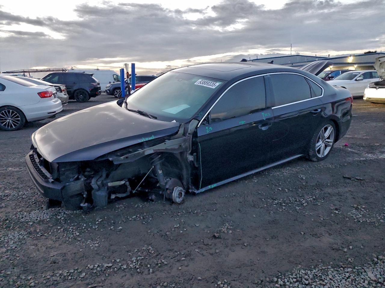 VOLKSWAGEN PASSAT SE