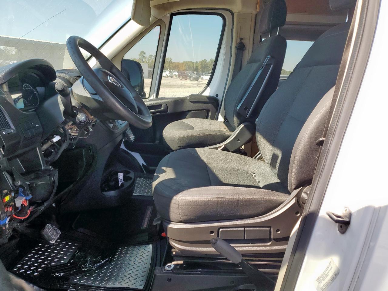 Lot #3311449236 2016 RAM PROMASTER