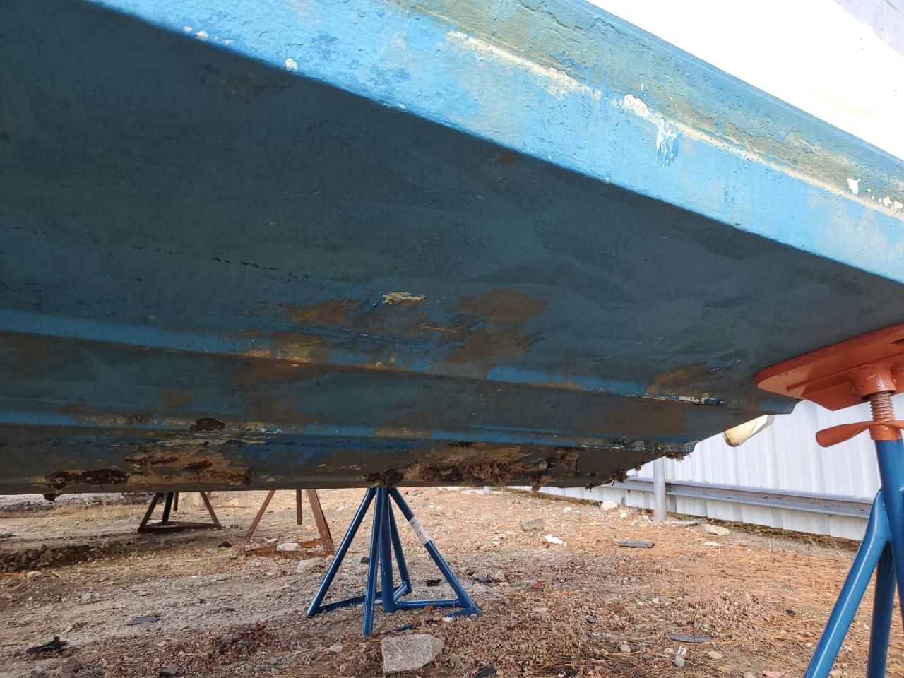 Lot #3308328156 1988 STRATOS BOAT