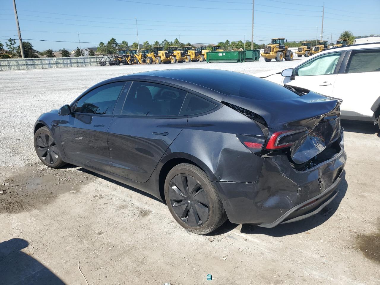 Lot #3302799920 2024 TESLA MODEL 3