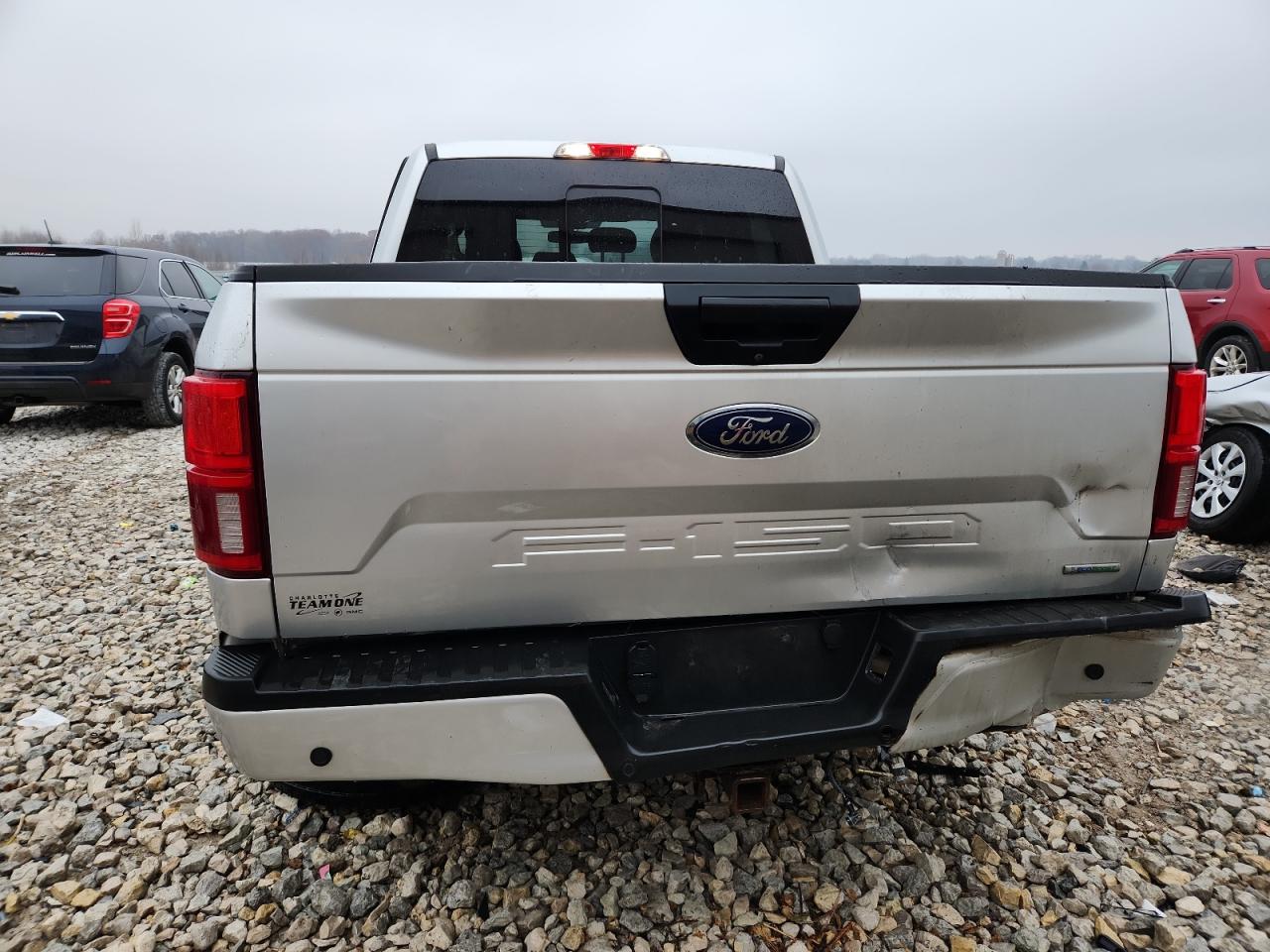 FORD F-150 SUPERCREW