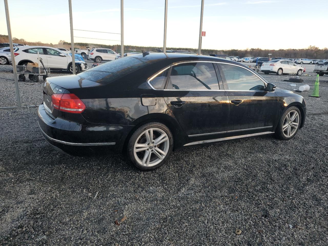 VOLKSWAGEN PASSAT SEL
