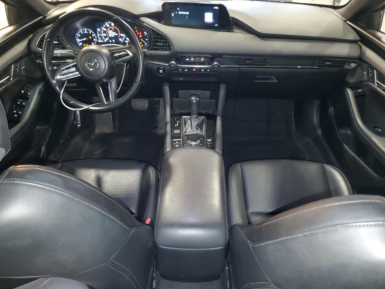 MAZDA 3 PREFERRED