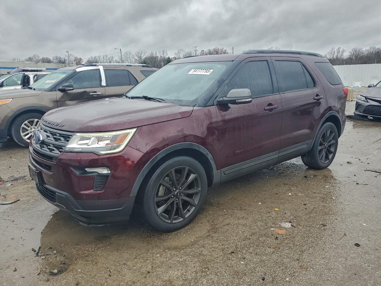 FORD EXPLORER XLT